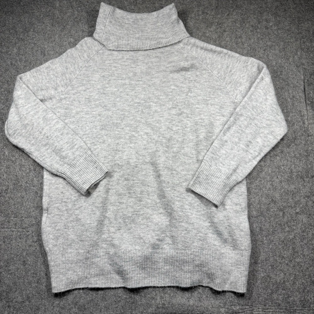 H&M Women's Medium Gray Turtleneck Knit Sweater Long Sleeve Pullover Soft‎ Cozy